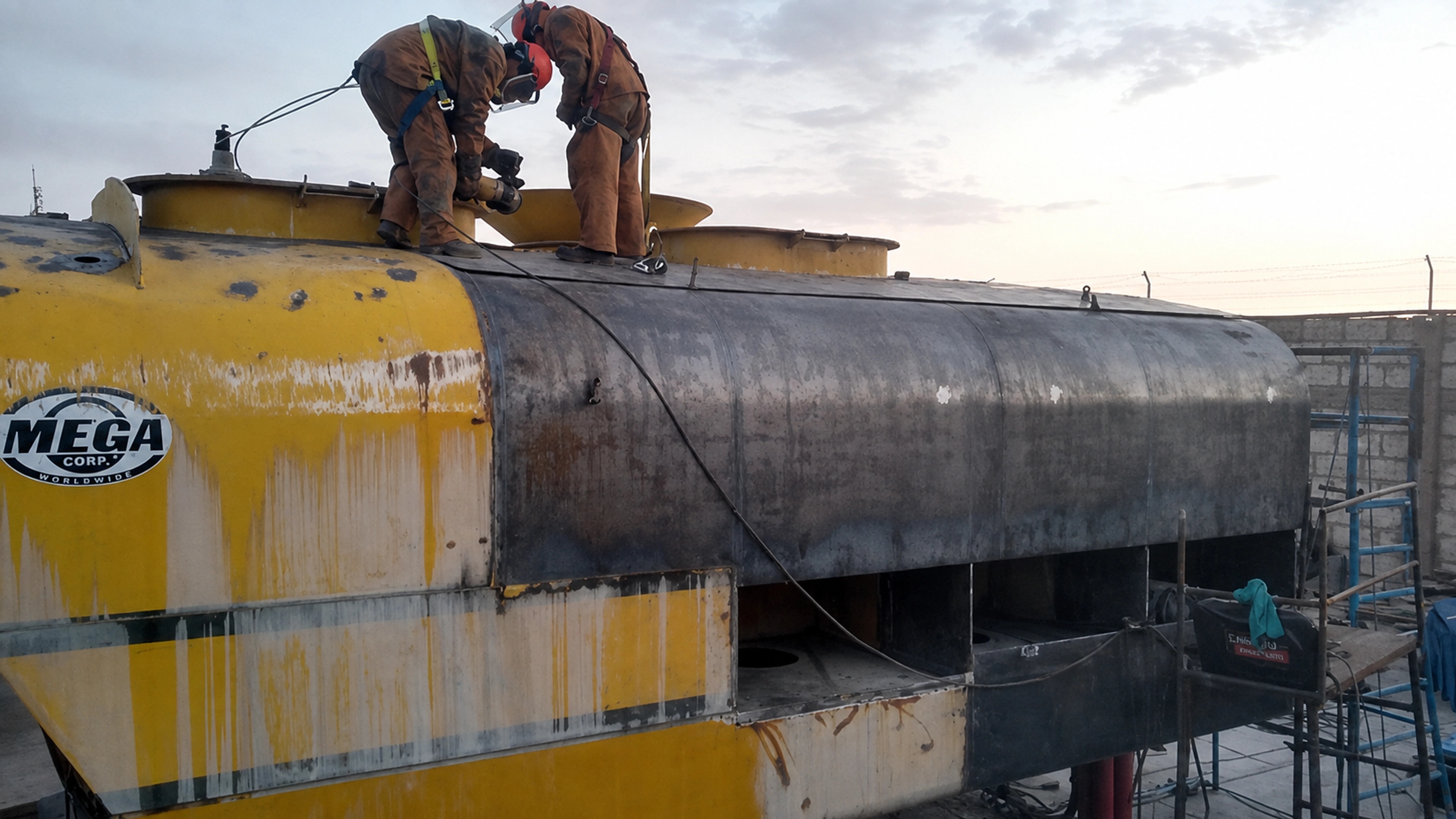 Reparación de Tanque Mega, registro fotográfico 2